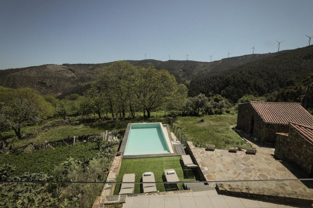 Mountain Whisper Villa Gondramaz Ngoại thất bức ảnh