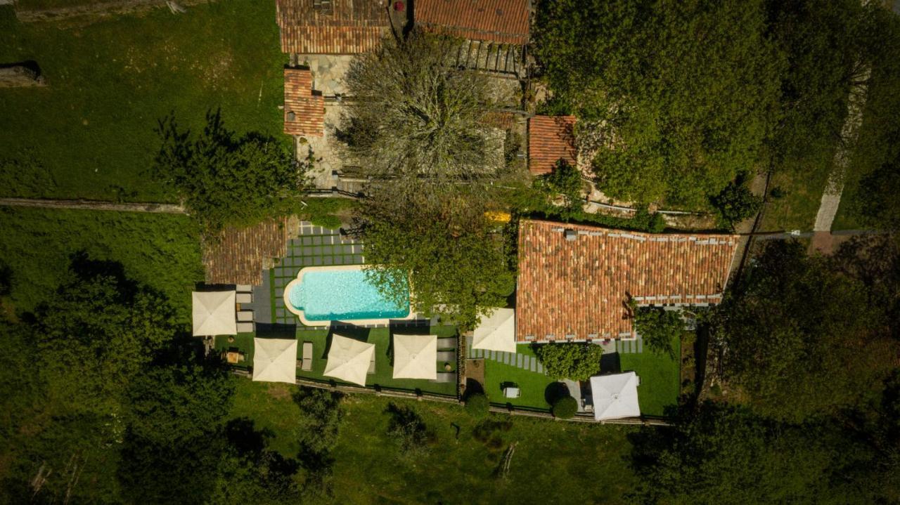 Mountain Whisper Villa Gondramaz Ngoại thất bức ảnh