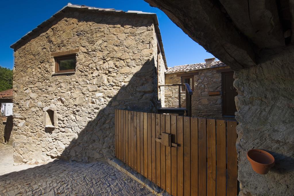 Mountain Whisper Villa Gondramaz Ngoại thất bức ảnh