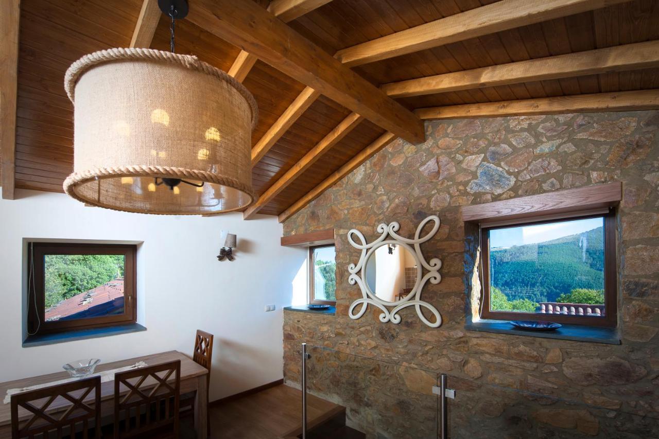 Mountain Whisper Villa Gondramaz Ngoại thất bức ảnh